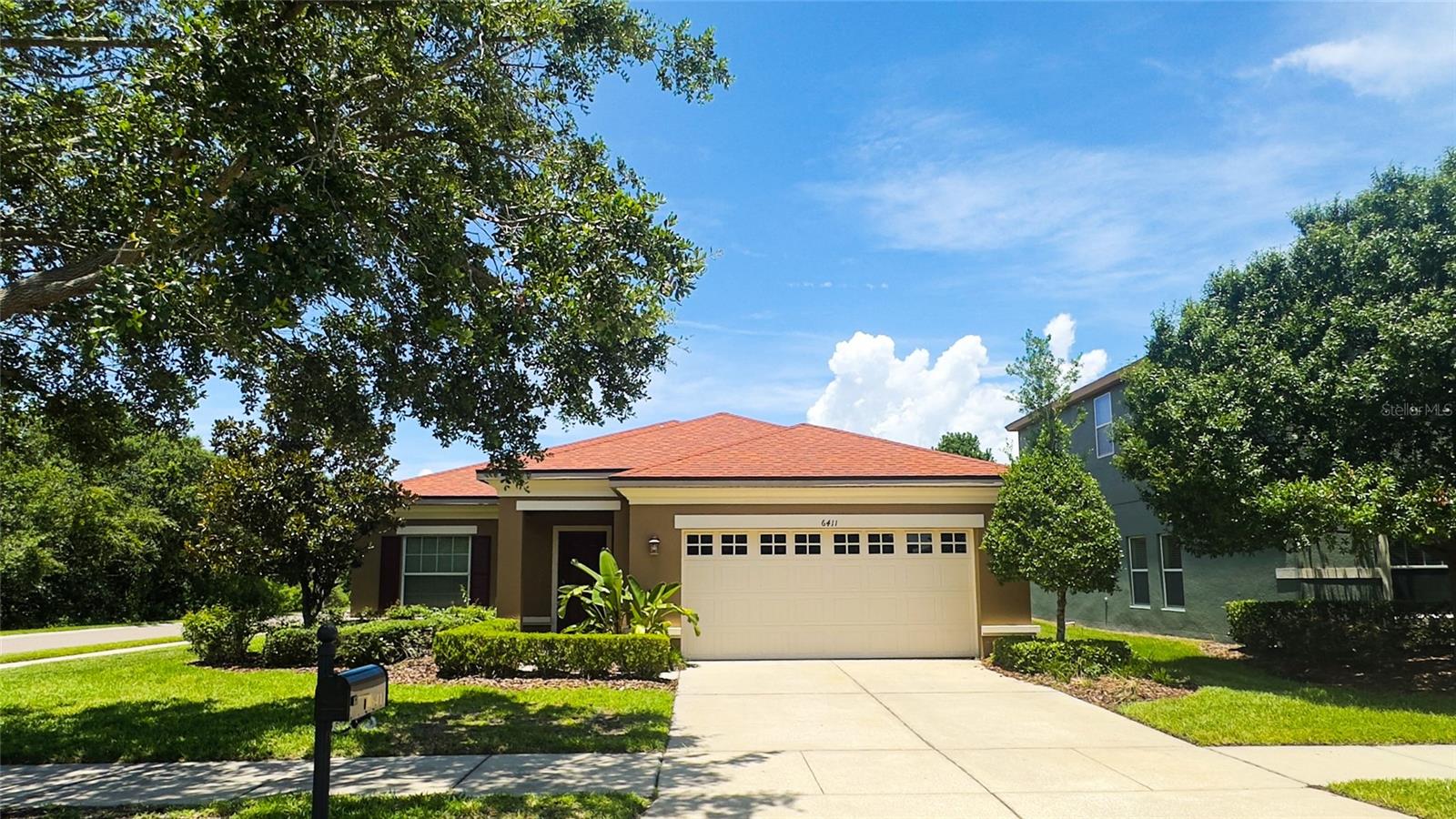 Details for 6411 Foxbury Ridge Lane, RIVERVIEW, FL 33578