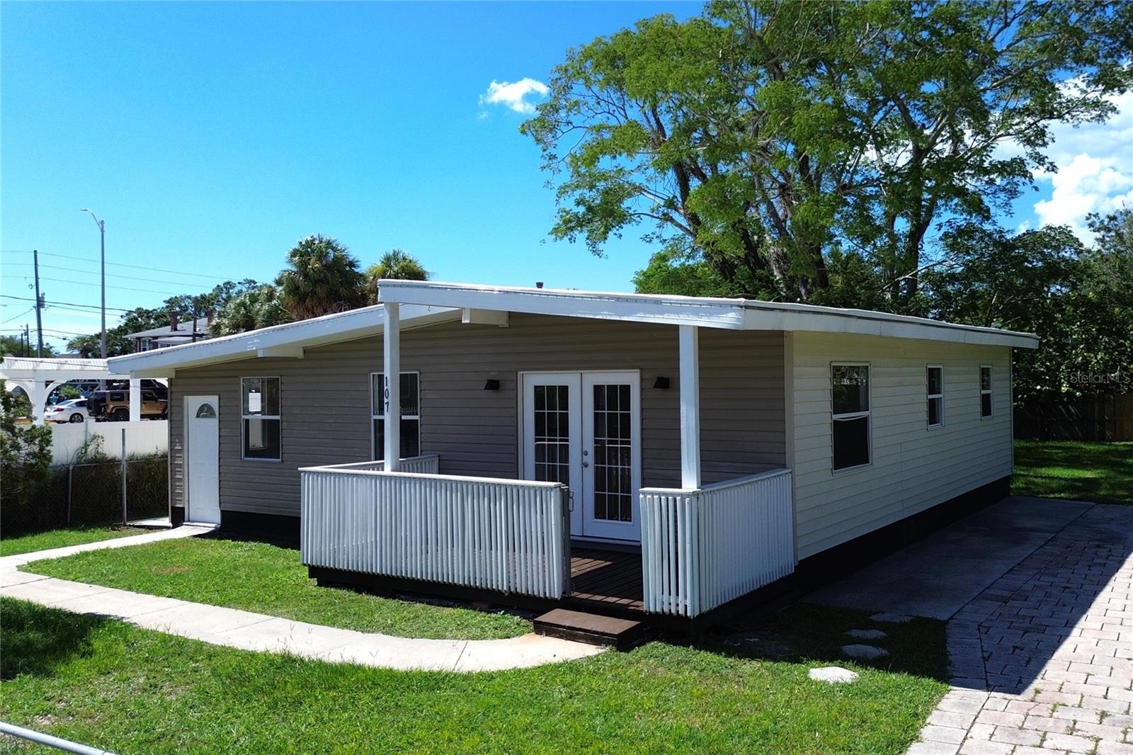 Details for 107 Spruce Street, TARPON SPRINGS, FL 34689