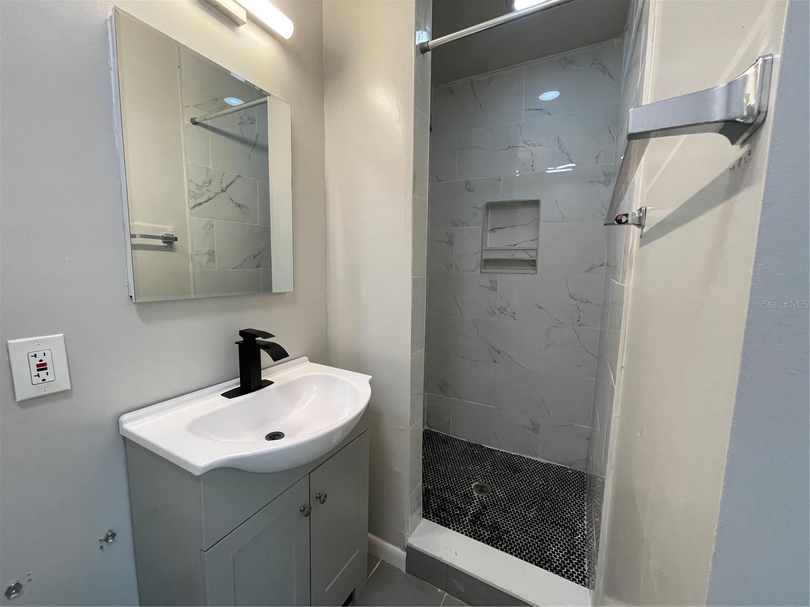Image 13 of 25 For 1902 Nassau Street