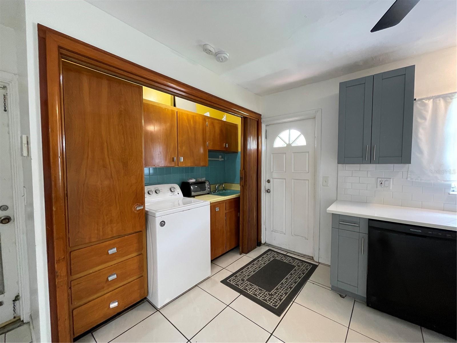 Image 22 of 25 For 1902 Nassau Street