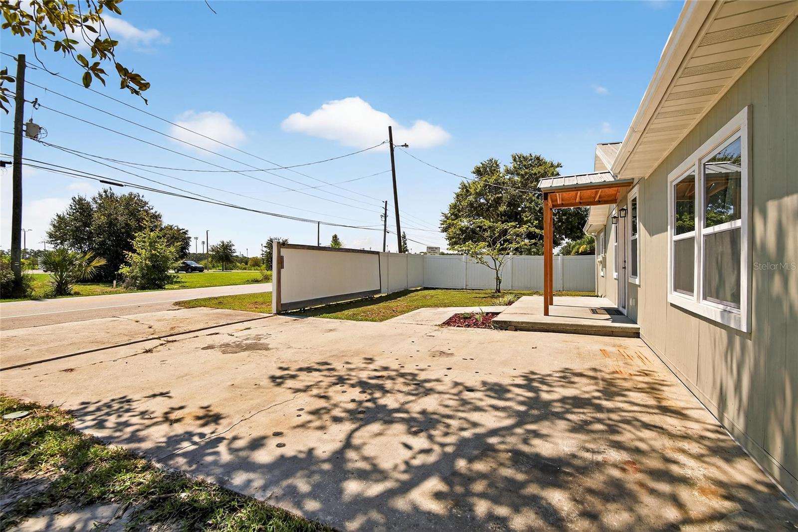 Image 6 of 100 For 1120 Walker Road