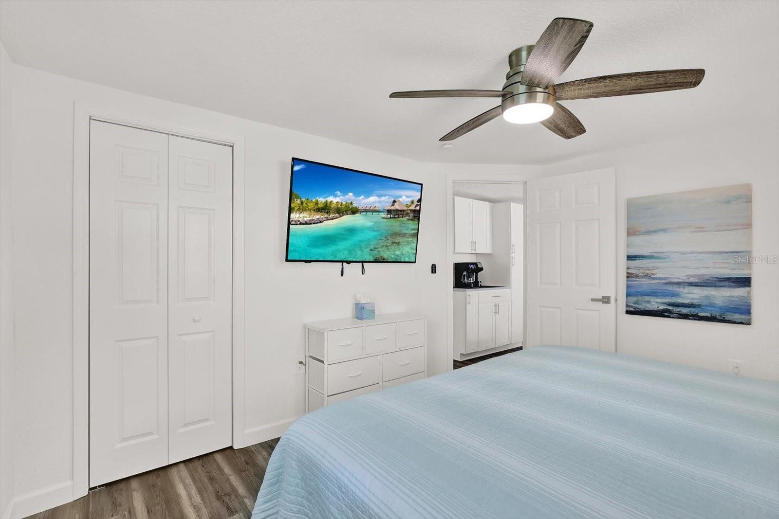 Image 15 of 33 For 13526 Outboard Court