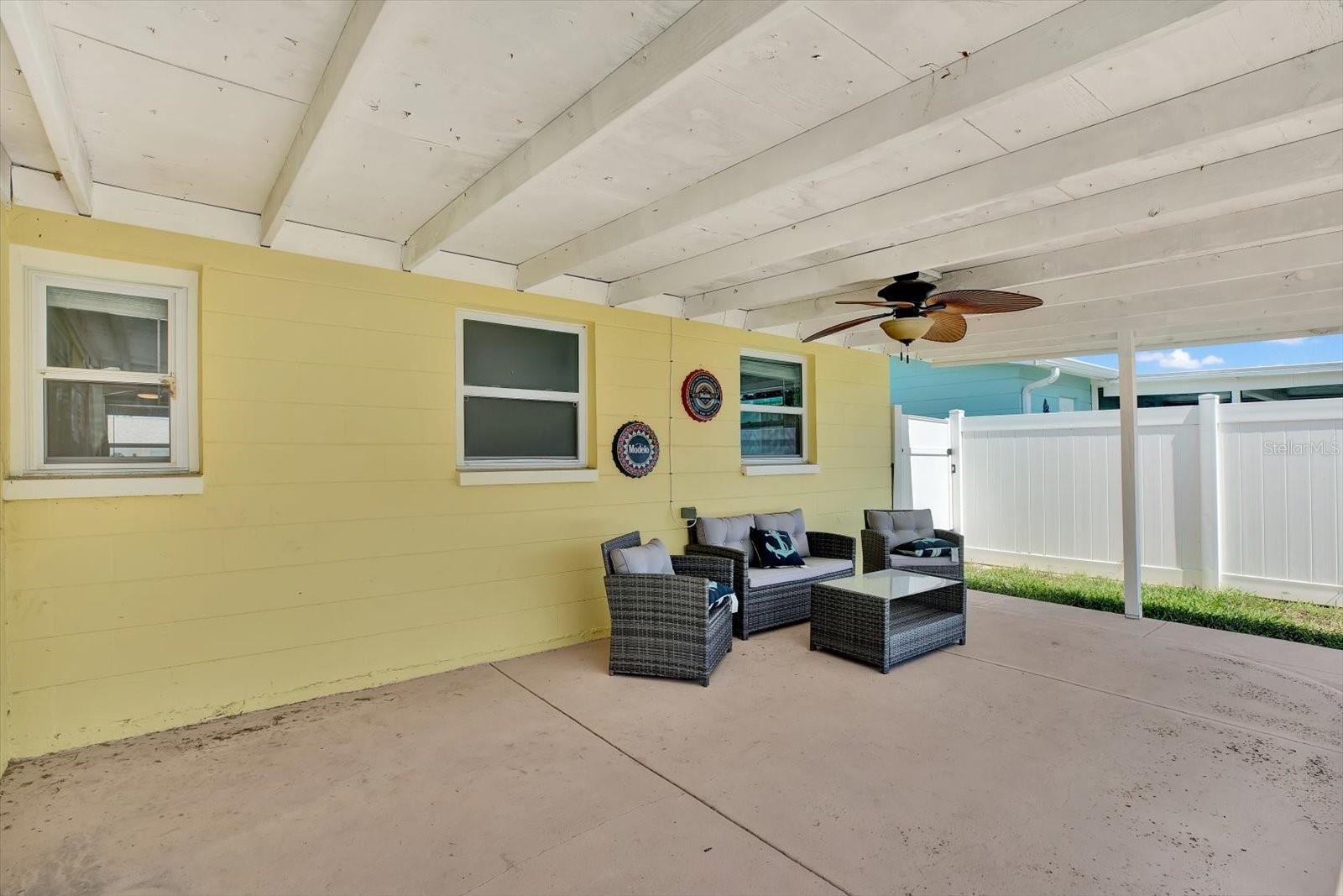 Image 17 of 33 For 13526 Outboard Court