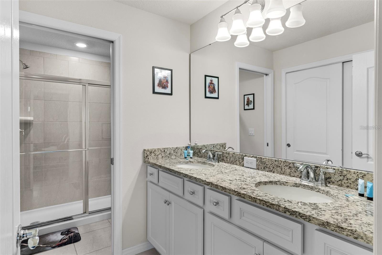 Image 21 of 50 For 7614 Oak Spring Lane