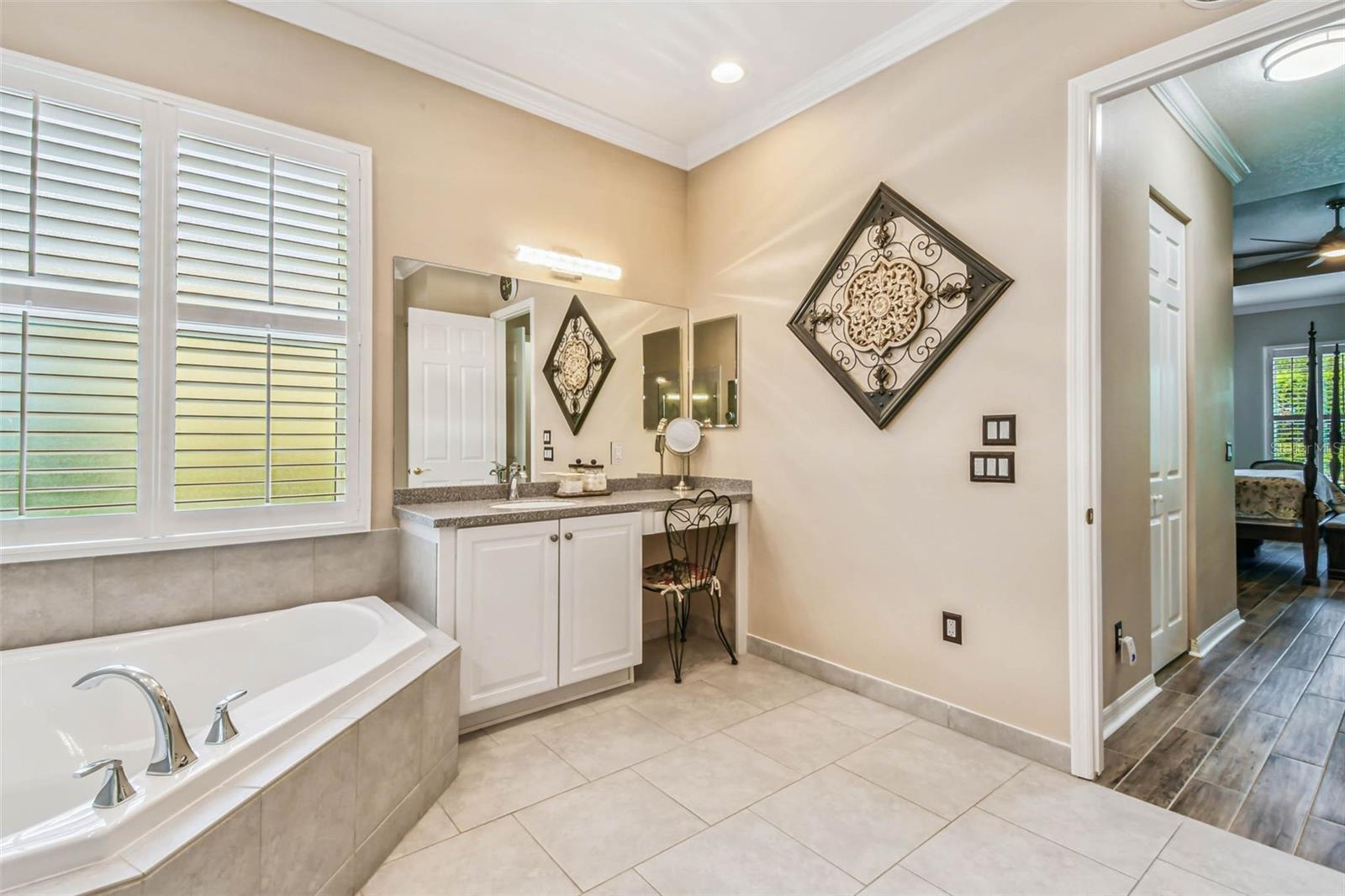 Image 30 of 53 For 16301 Garnet Glen Place