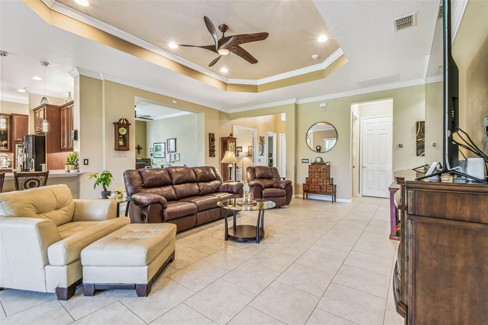 Image 32 of 53 For 16301 Garnet Glen Place