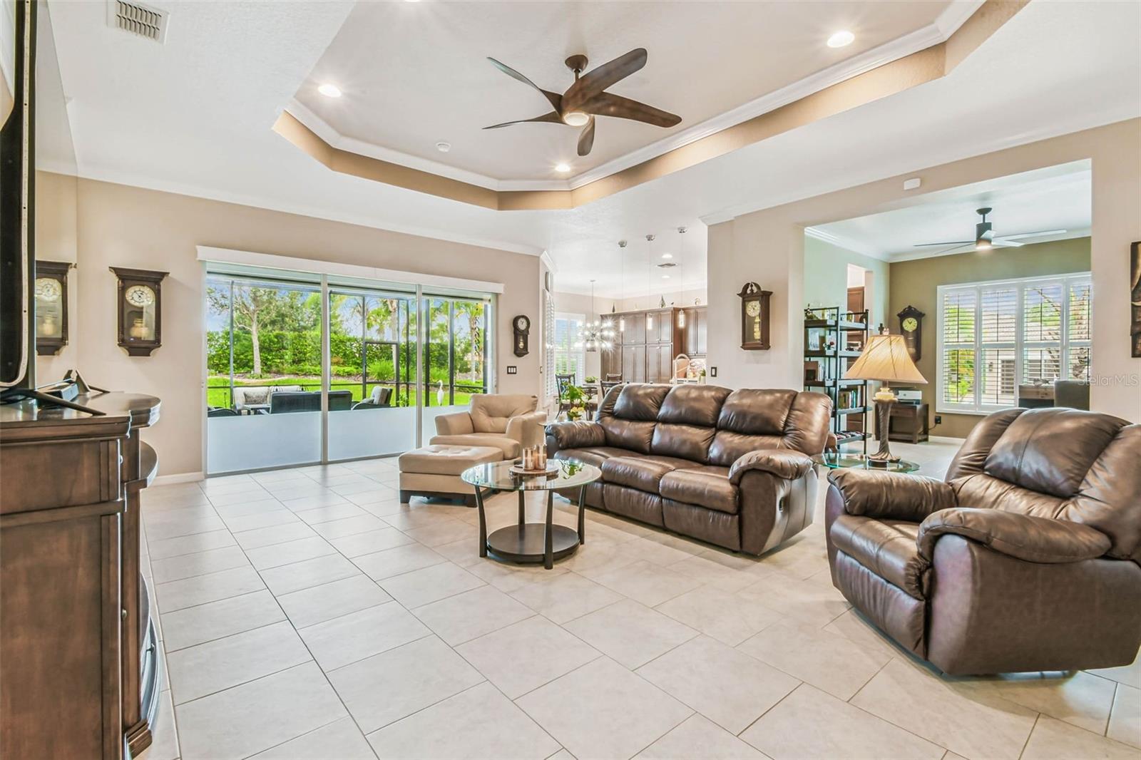 Image 6 of 53 For 16301 Garnet Glen Place