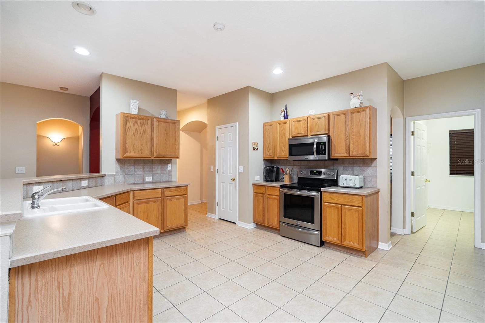 Image 13 of 45 For 10903 Wildcat Drive