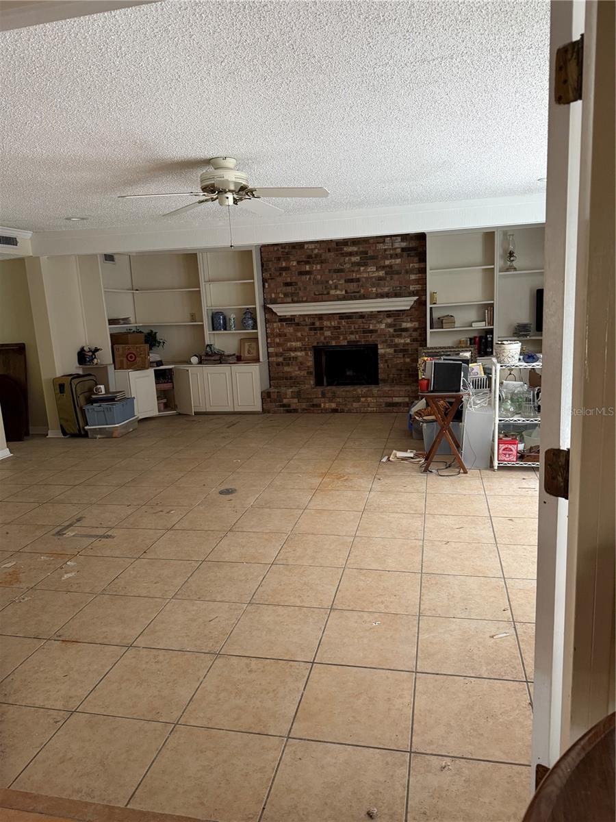 Image 20 of 24 For 5110 Evelyn Drive