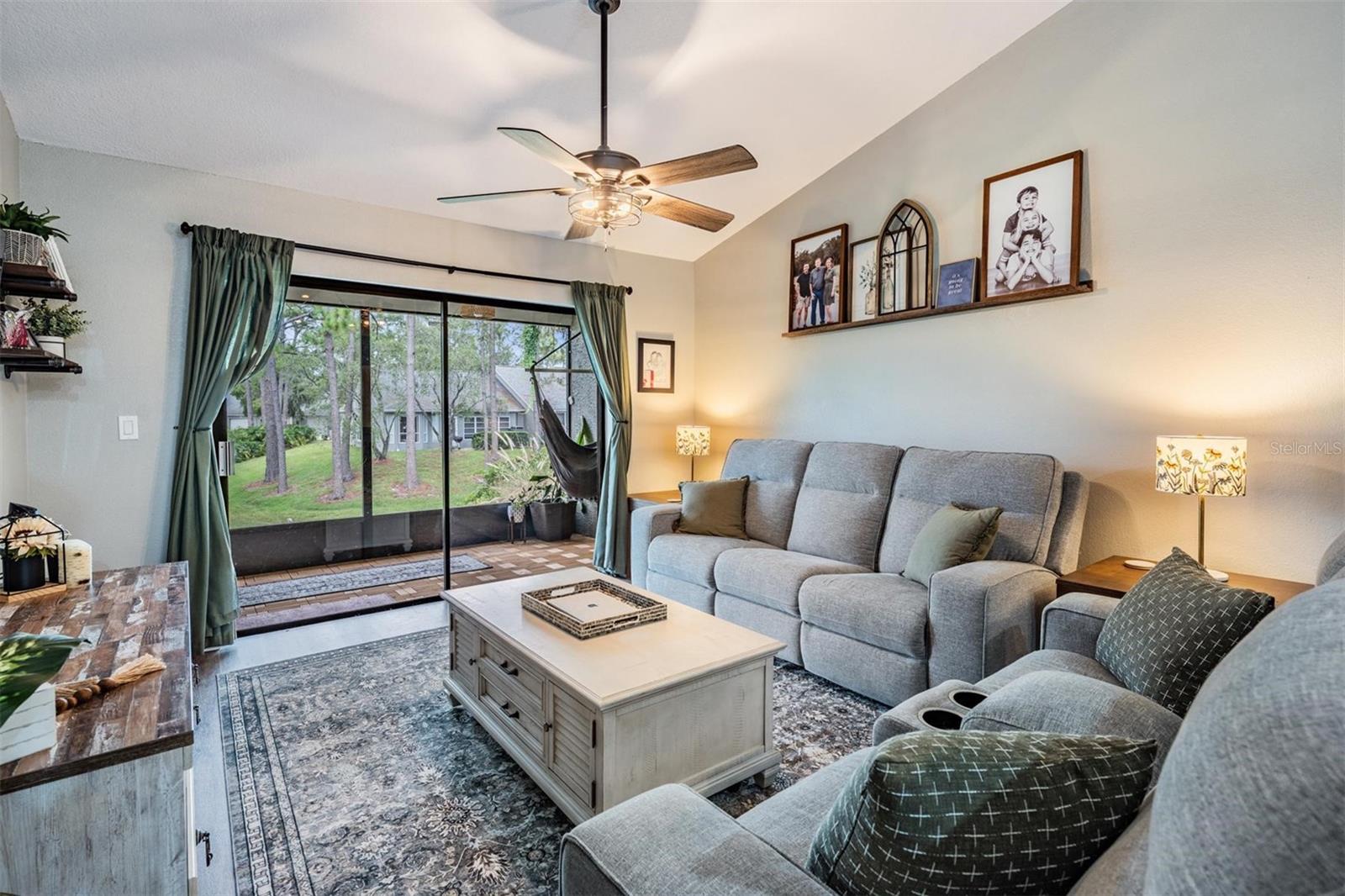 Image 15 of 42 For 141 Hunter Court