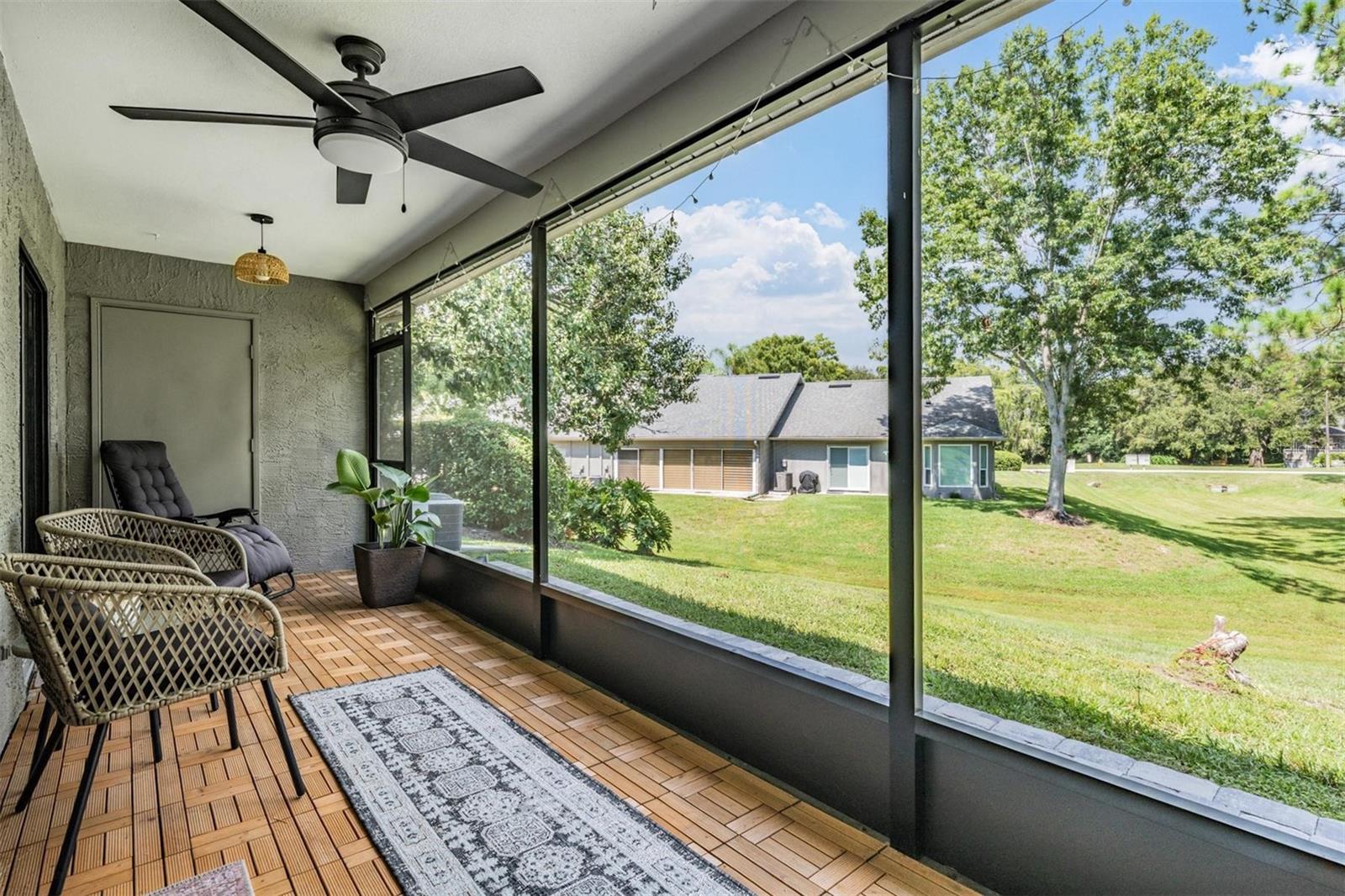 Image 34 of 42 For 141 Hunter Court
