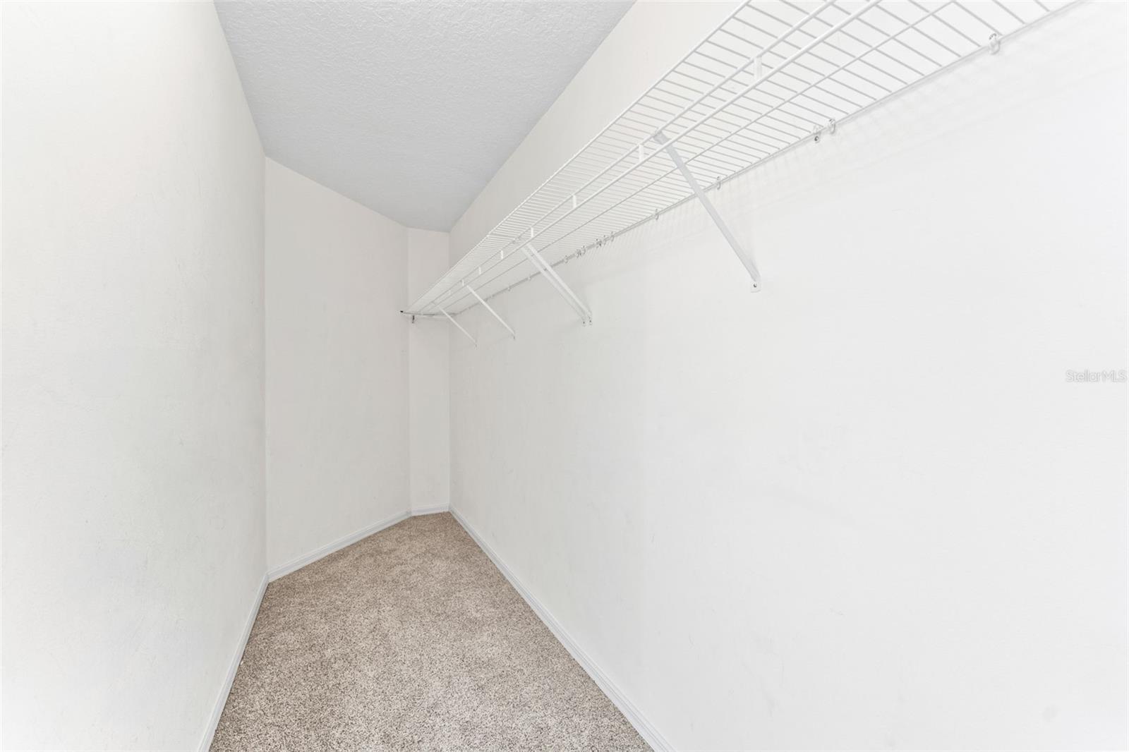 Image 27 of 50 For 16219 Turnbury Oak Dr