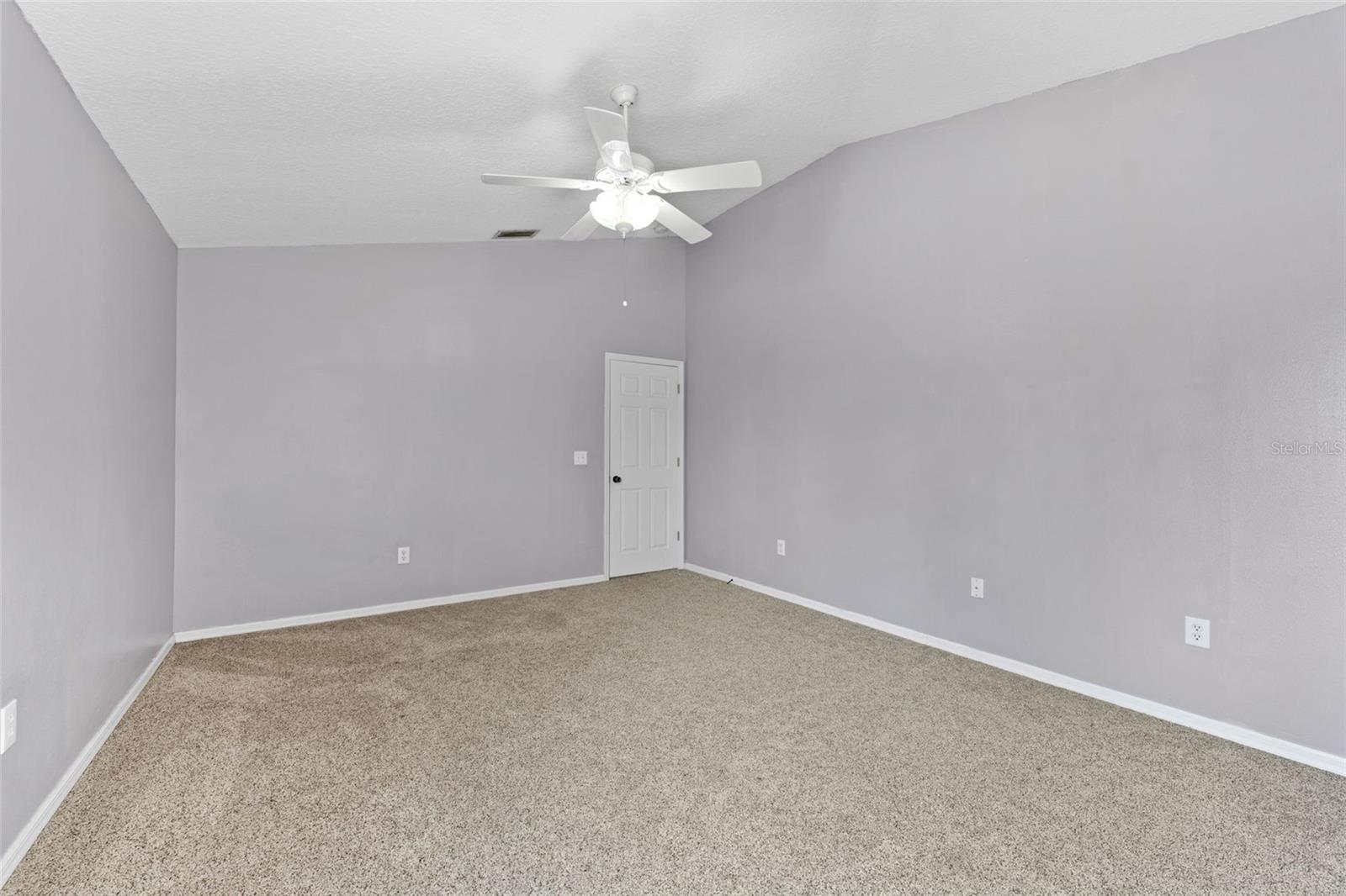 Image 34 of 50 For 16219 Turnbury Oak Dr