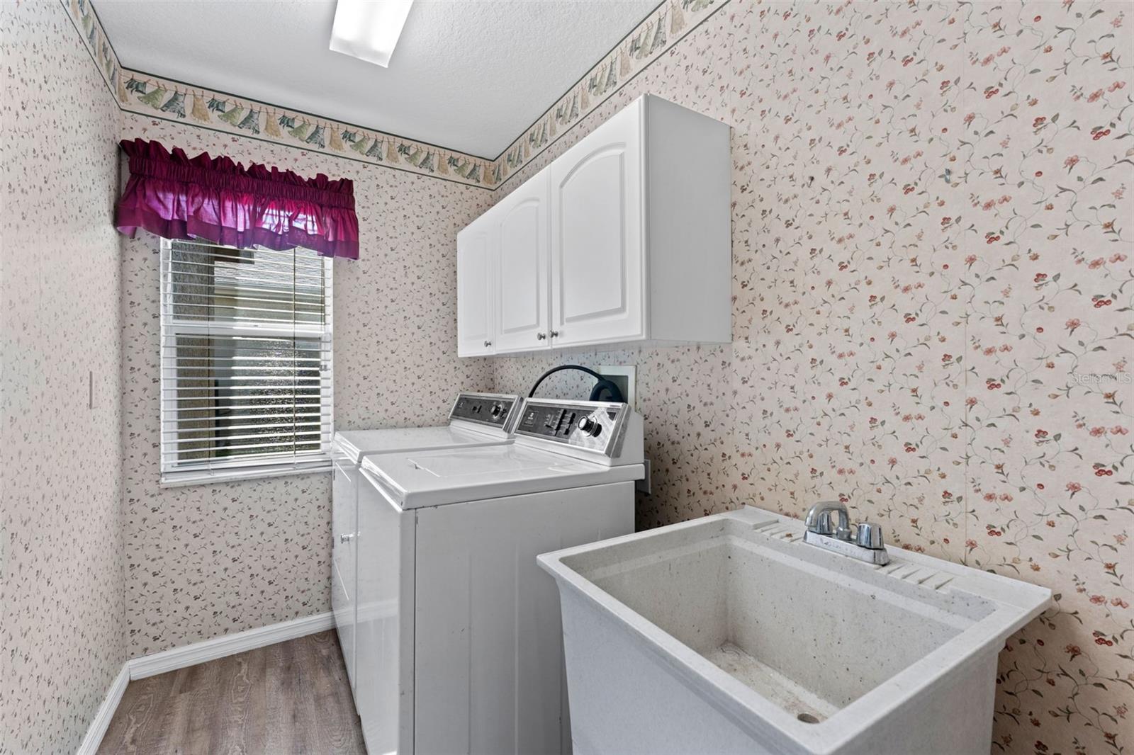 Image 38 of 50 For 16219 Turnbury Oak Dr