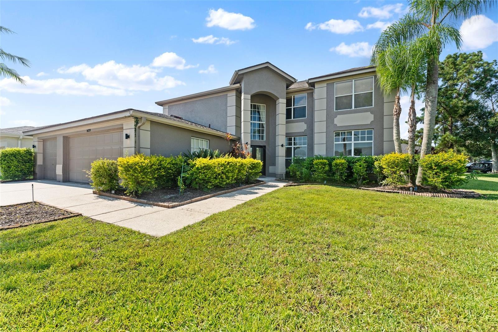 Image 7 of 50 For 16219 Turnbury Oak Dr