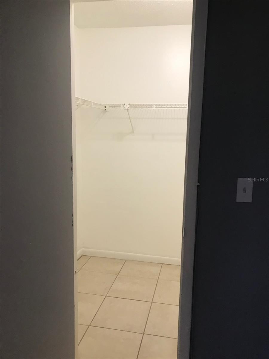Image 10 of 31 For 1645 39th Street S
