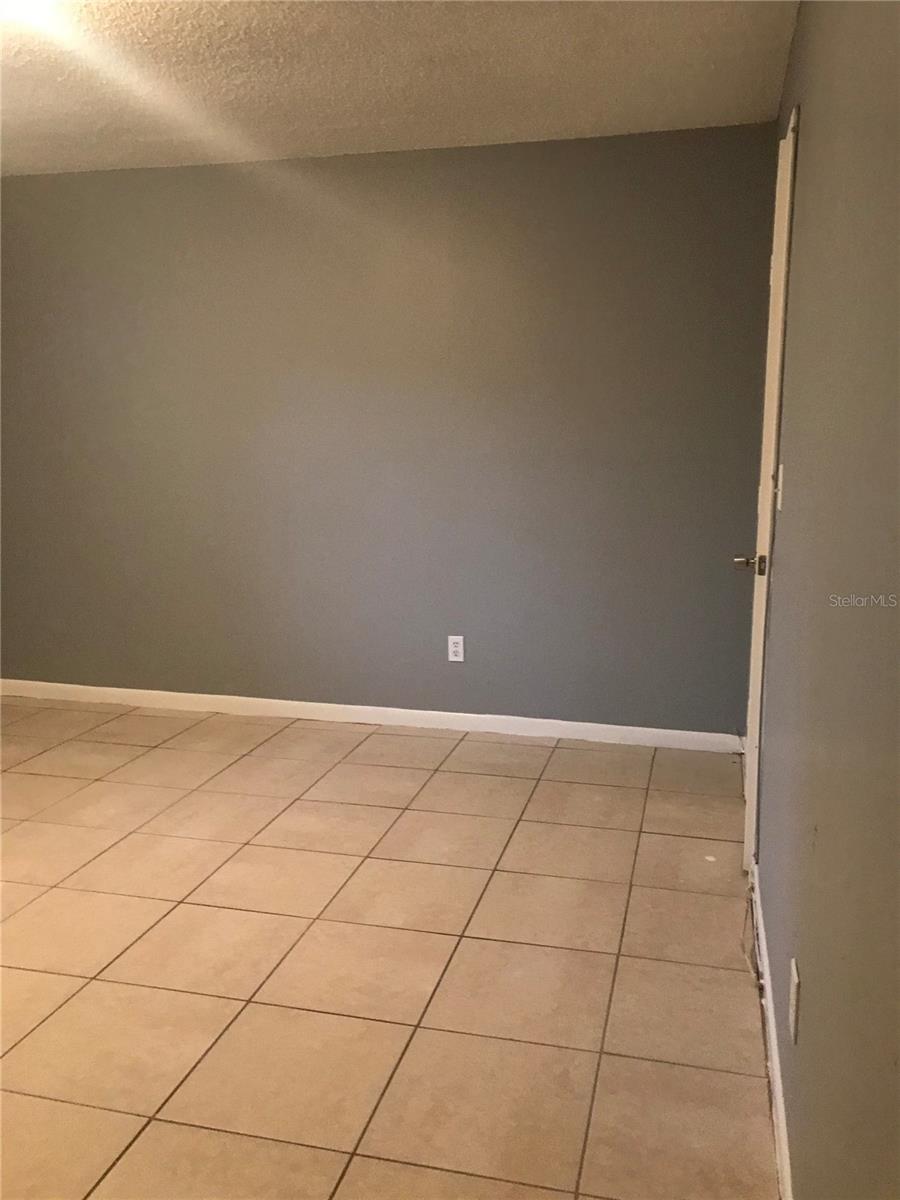 Image 13 of 31 For 1645 39th Street S