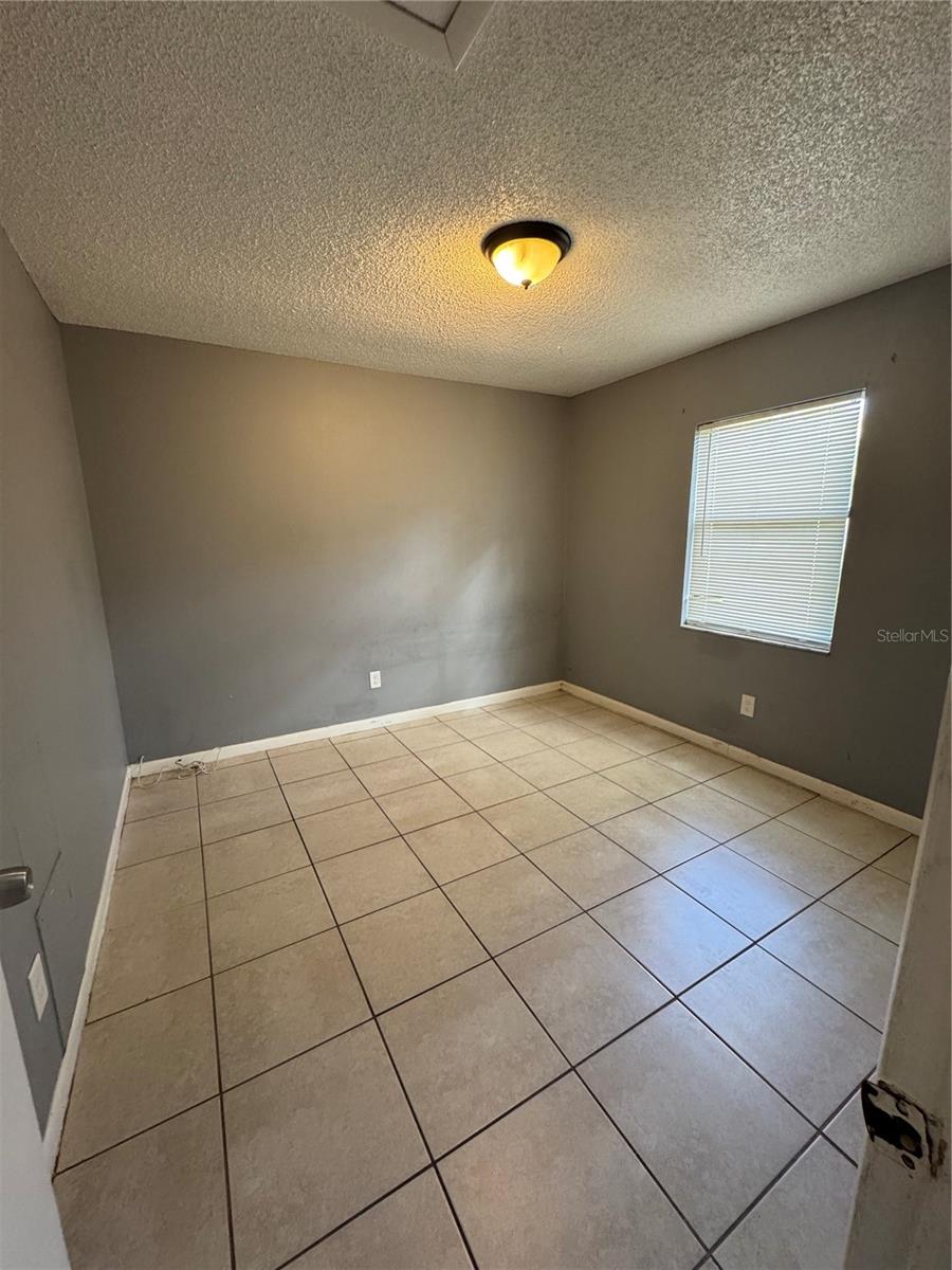 Image 26 of 31 For 1645 39th Street S