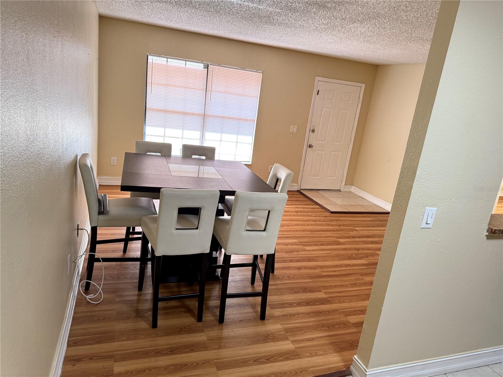 Image 5 of 19 For 21026 Voyager Boulevard 6