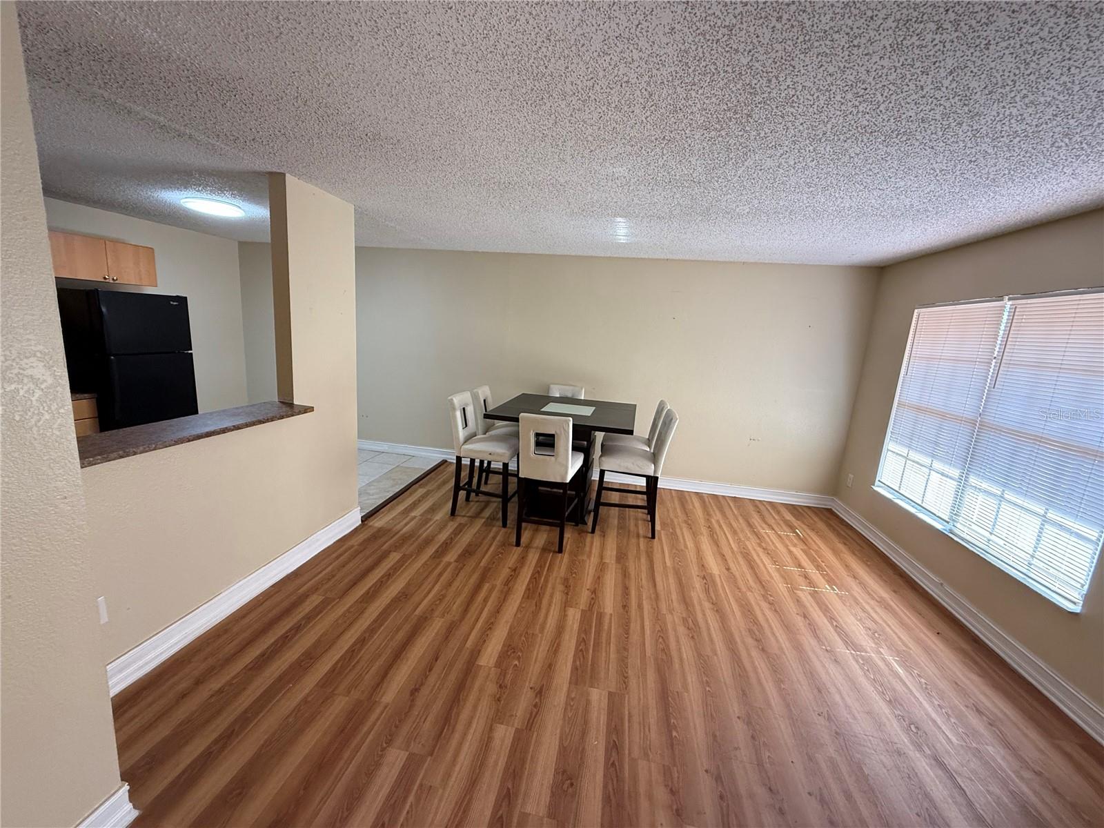 Image 6 of 19 For 21026 Voyager Boulevard 6