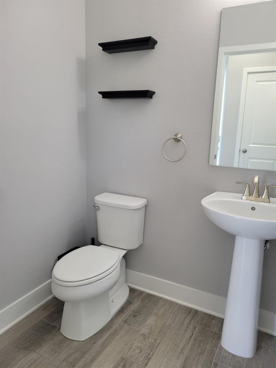 Image 14 of 28 For 444 49th Street N