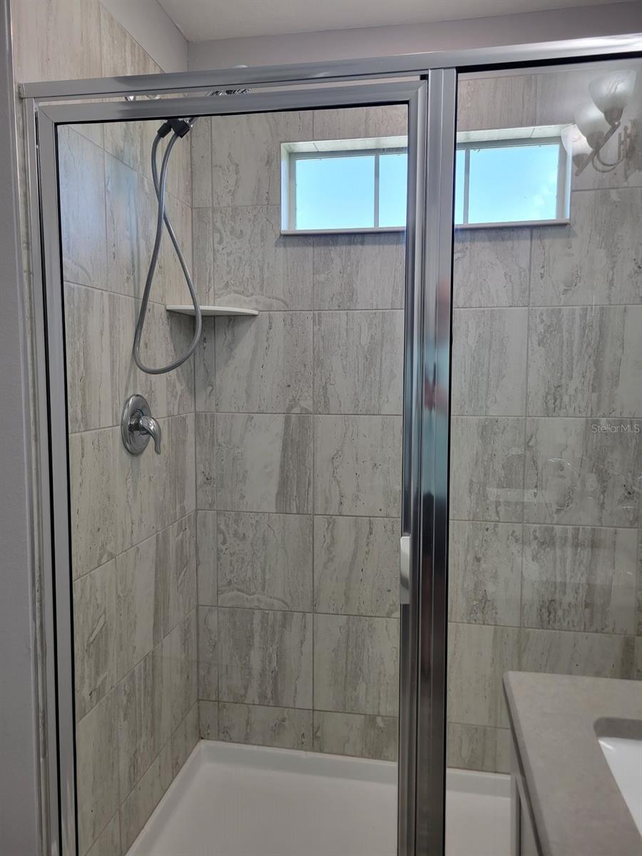 Image 21 of 28 For 444 49th Street N
