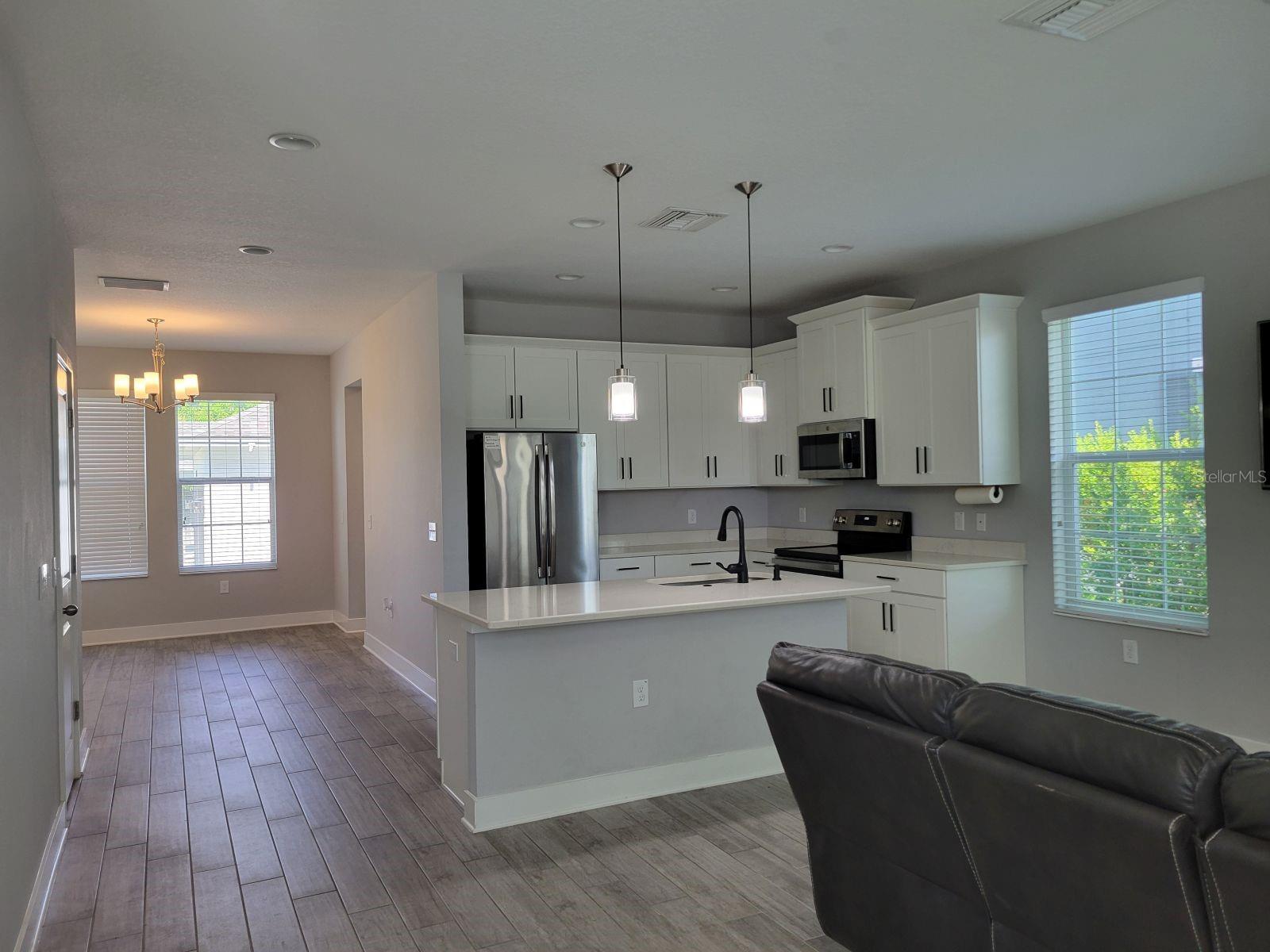 Image 4 of 28 For 444 49th Street N