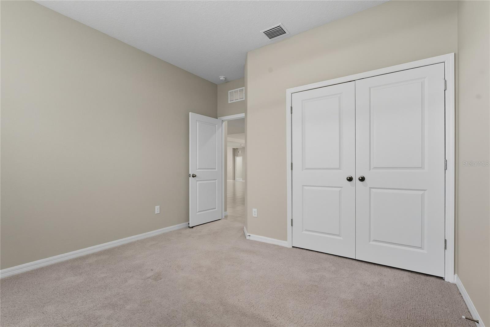 Image 34 of 46 For 13811 Whiskey Daisy Drive