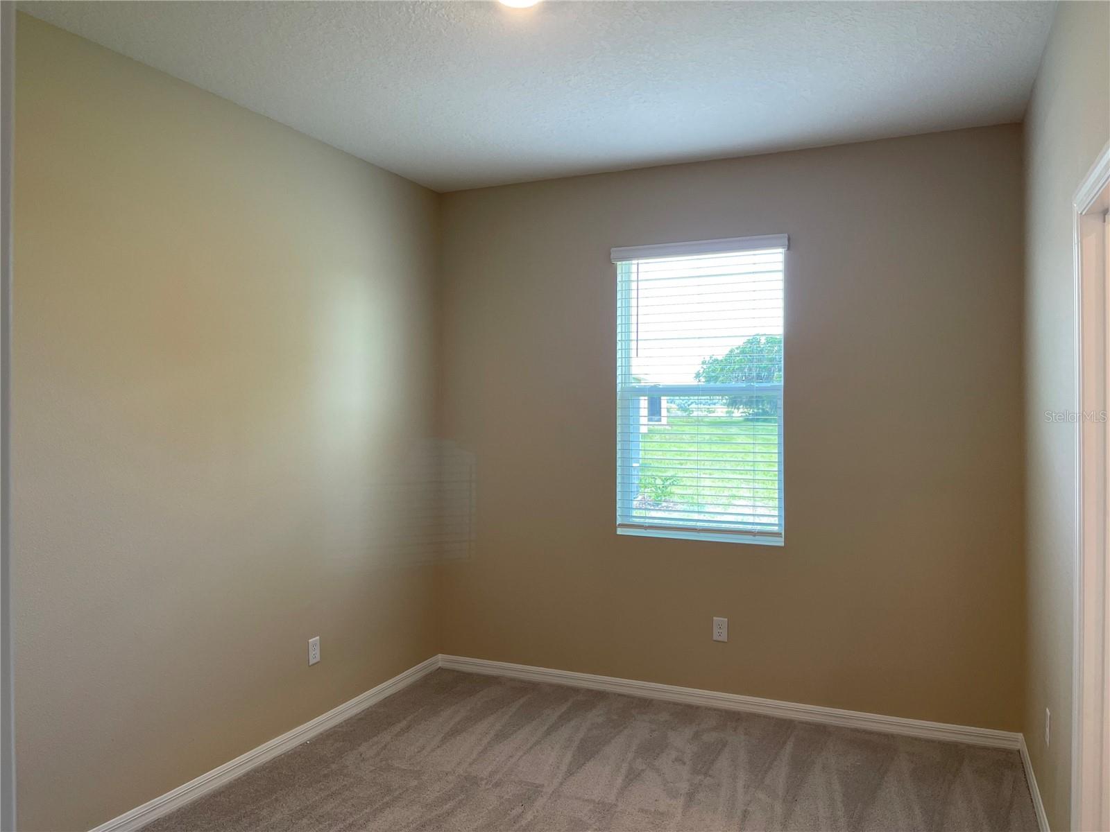 Image 9 of 16 For 13811 Whiskey Daisy Drive