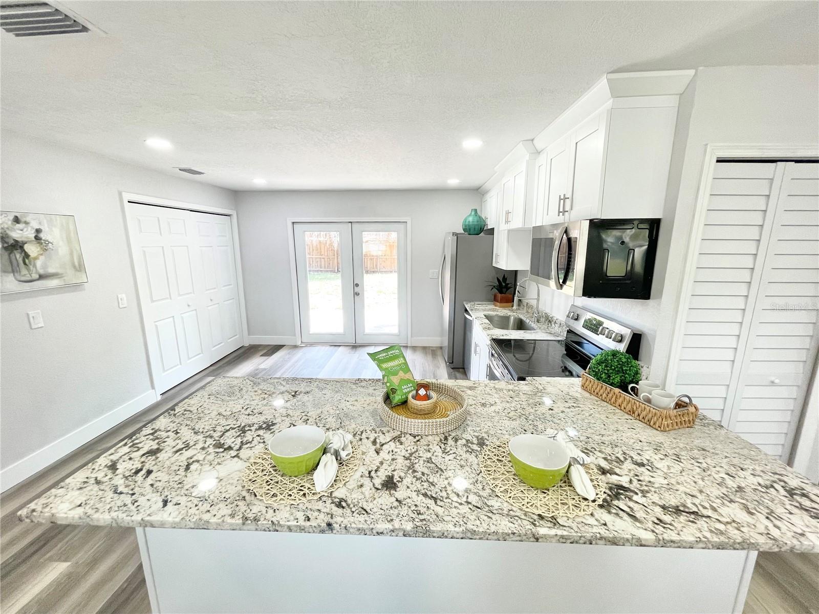 Image 11 of 17 For 4408 Wallace Avenue