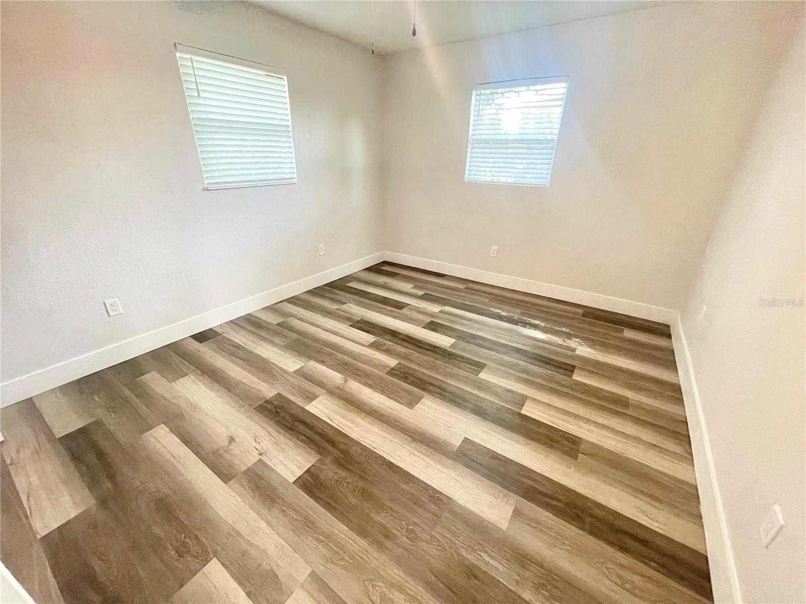 Image 15 of 17 For 4408 Wallace Avenue