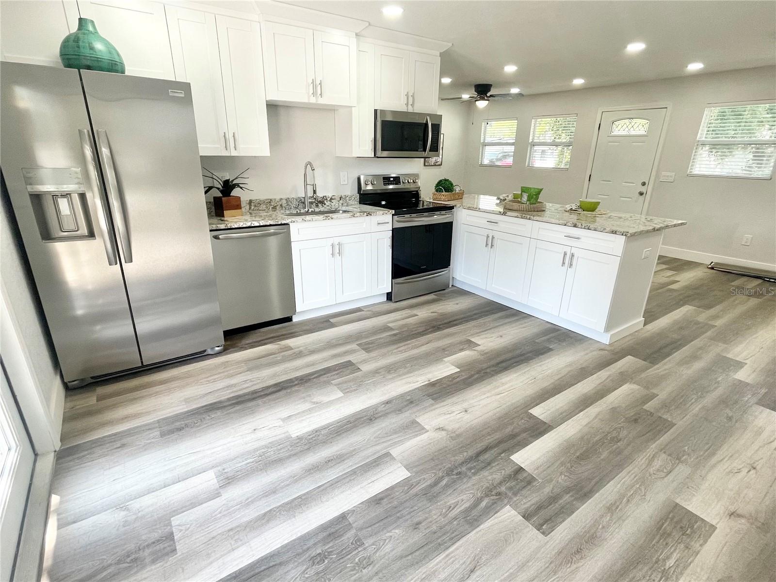 Image 4 of 17 For 4408 Wallace Avenue