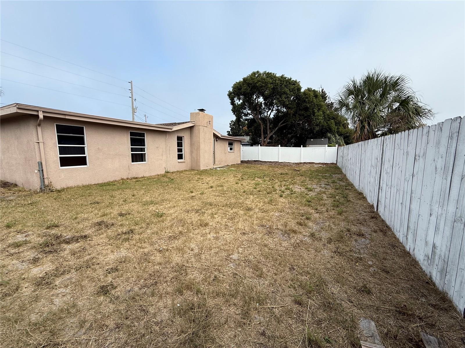 Image 26 of 38 For 15930 Adobe Drive