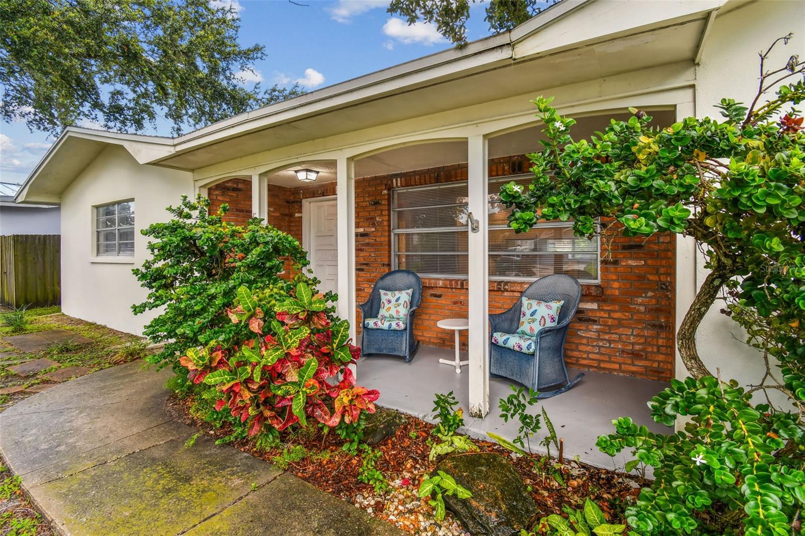 Image 3 of 51 For 1409 Arden Avenue