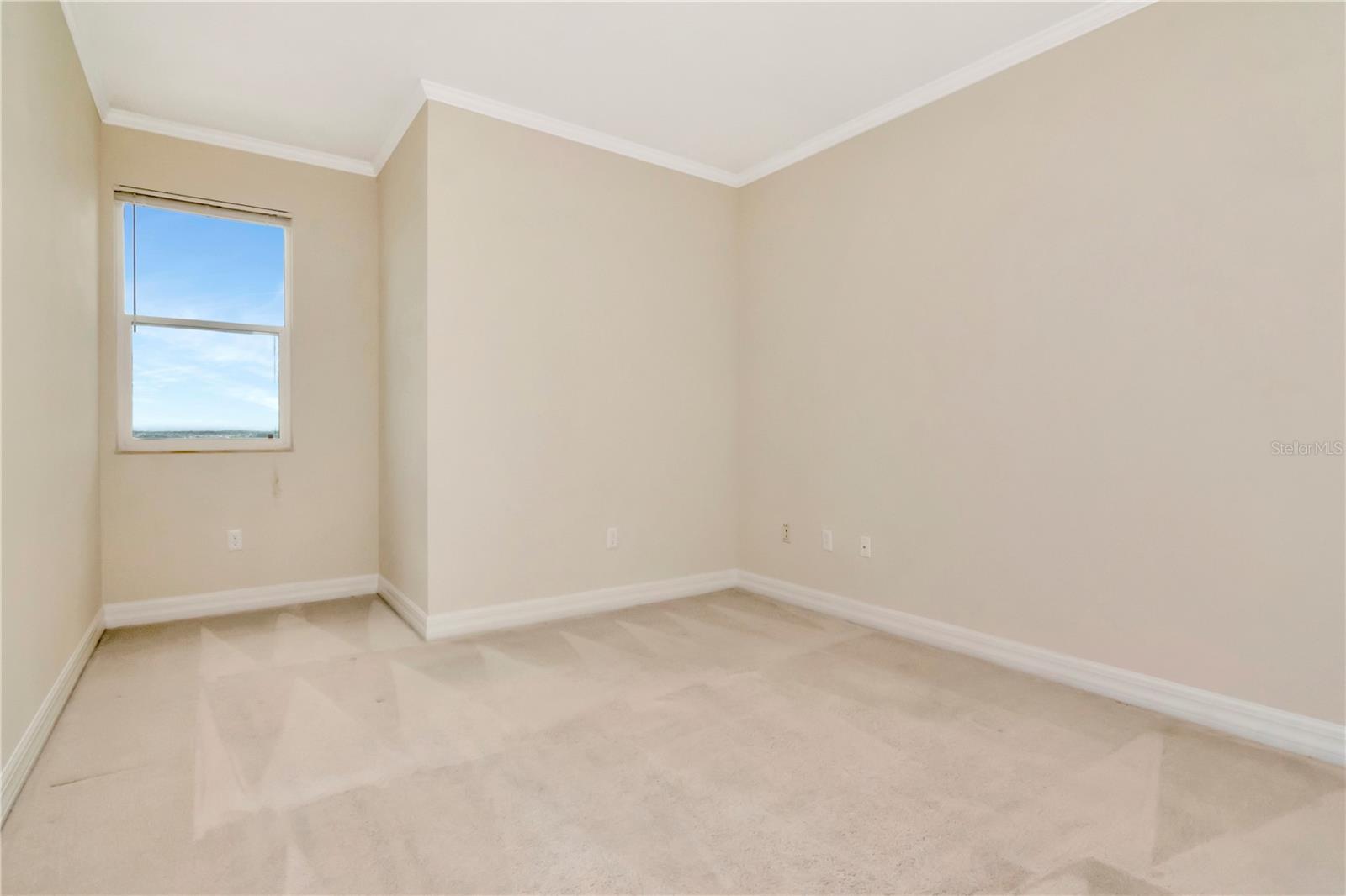Listing photo id 21 for 4516 Seagull Drive 916