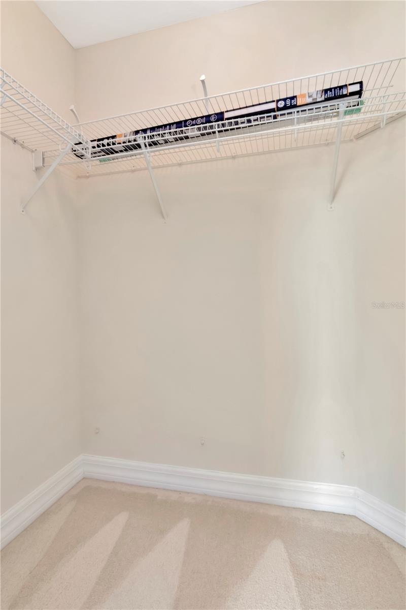 Listing photo id 28 for 4516 Seagull Drive 916