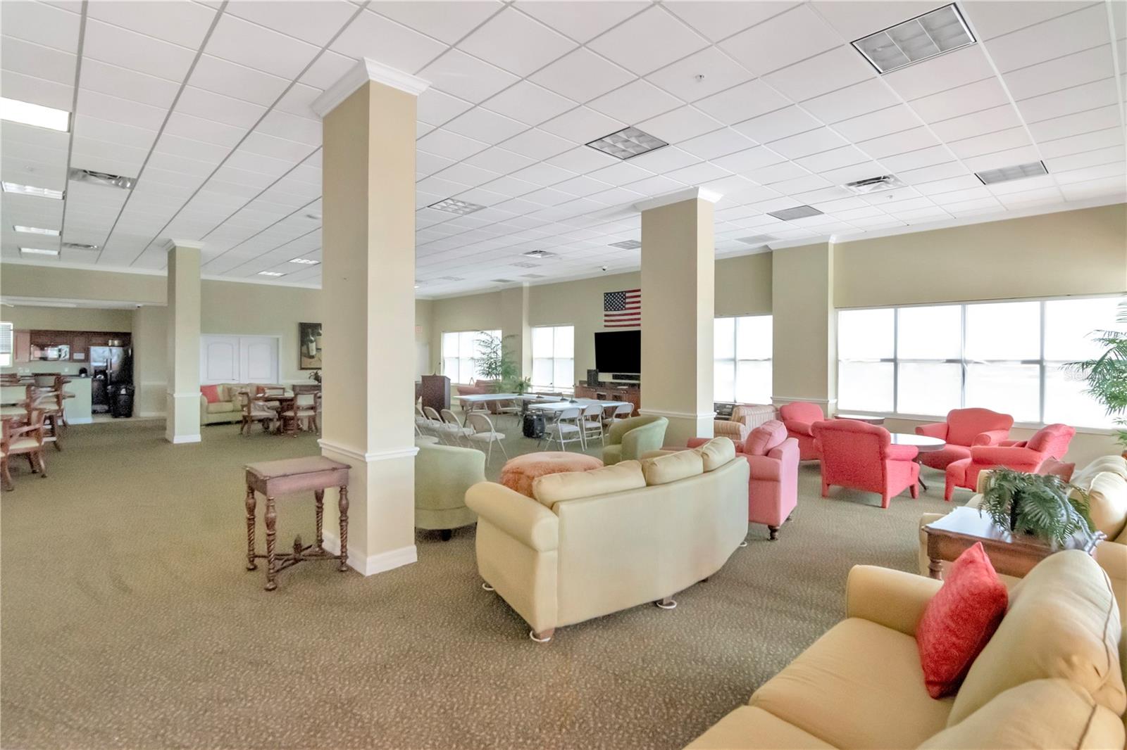 Listing photo id 49 for 4516 Seagull Drive 916