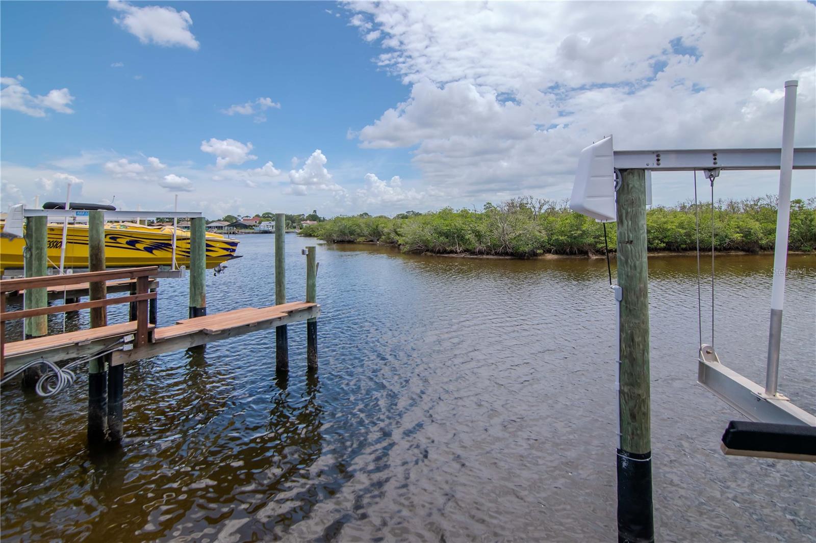 Listing photo id 59 for 4516 Seagull Drive 916