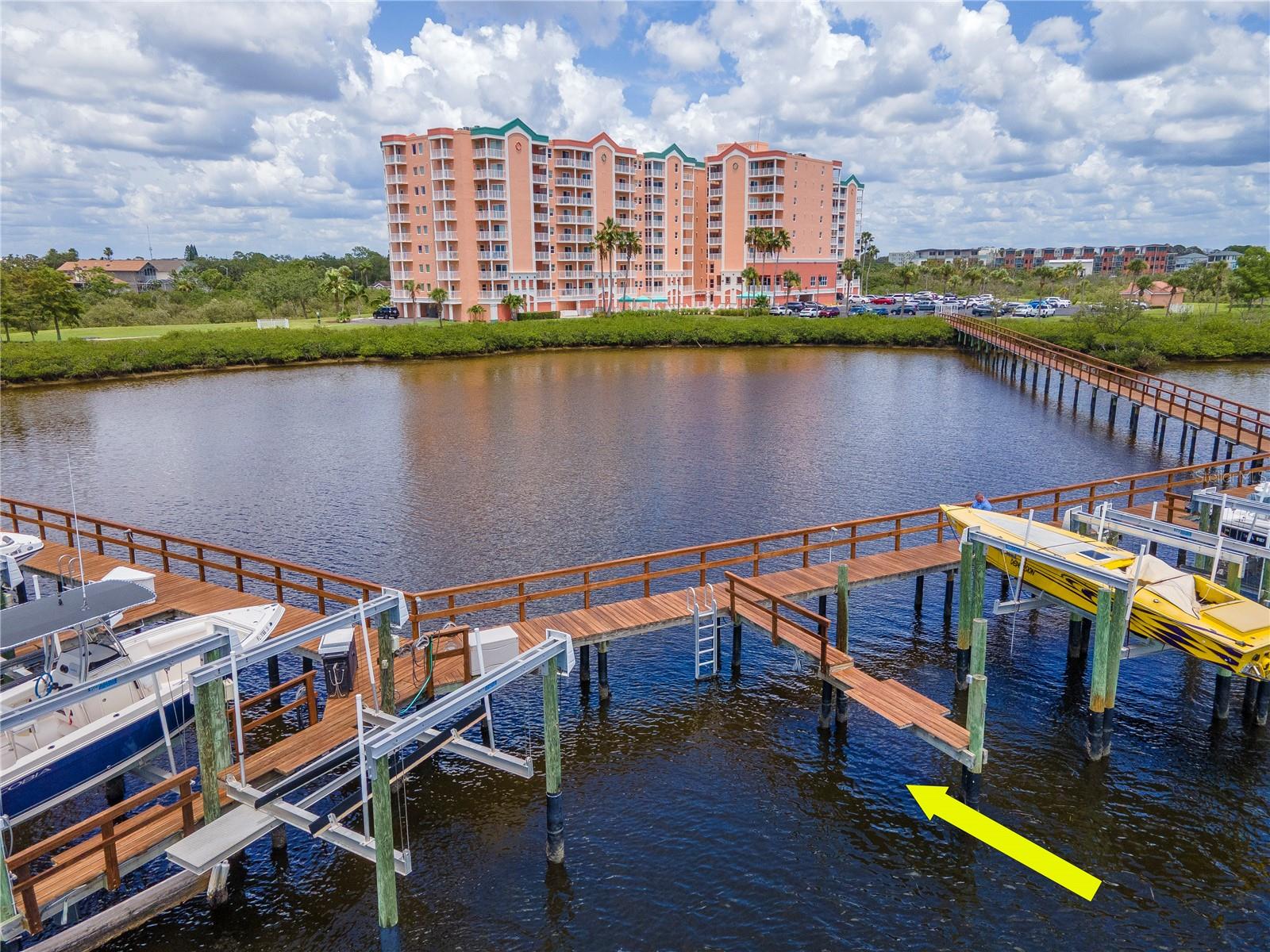 Listing photo id 63 for 4516 Seagull Drive 916