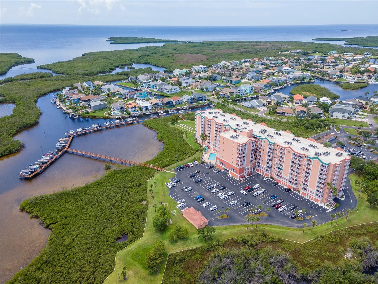 Listing photo id 69 for 4516 Seagull Drive 916