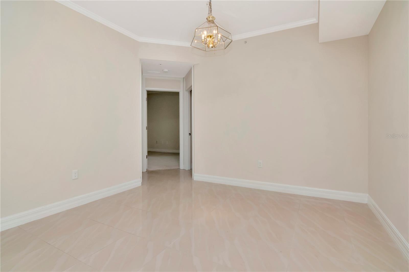 Listing photo id 6 for 4516 Seagull Drive 916