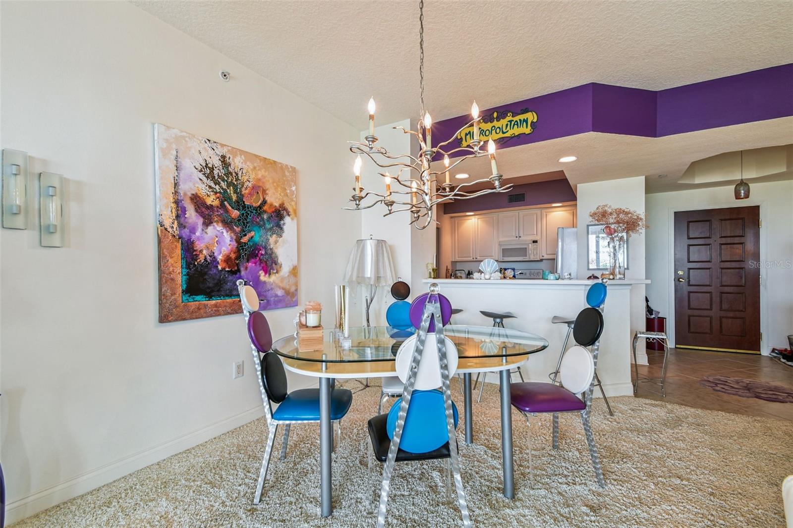 Image 10 of 48 For 521 Mandalay Avenue 604