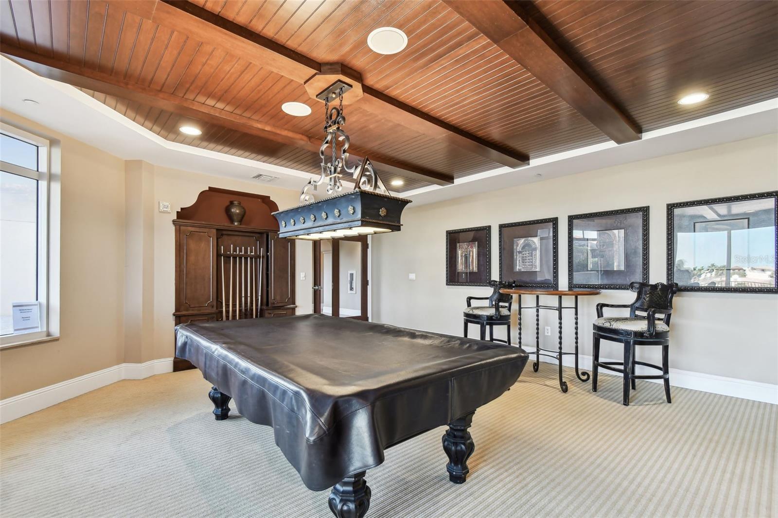 Image 43 of 48 For 521 Mandalay Avenue 604