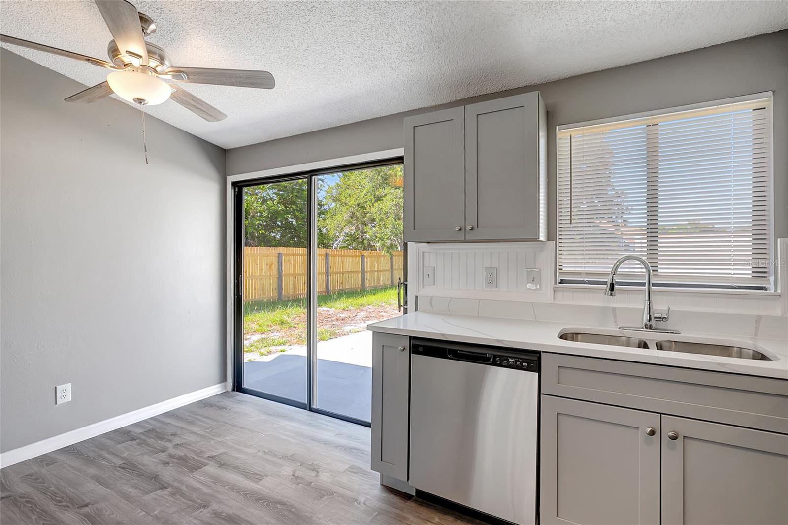 Image 14 of 33 For 7544 Mallard Street