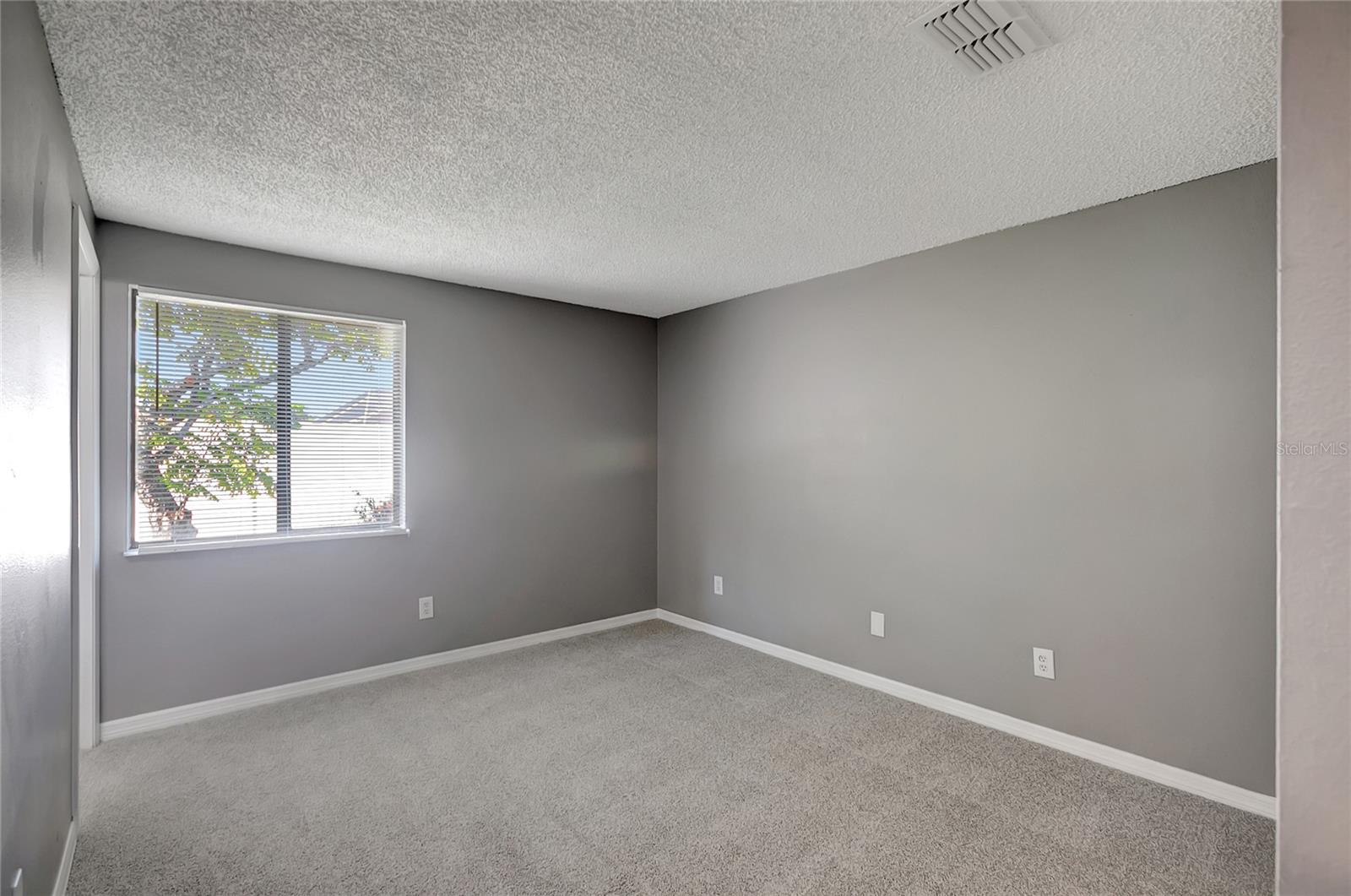 Image 17 of 33 For 7544 Mallard Street