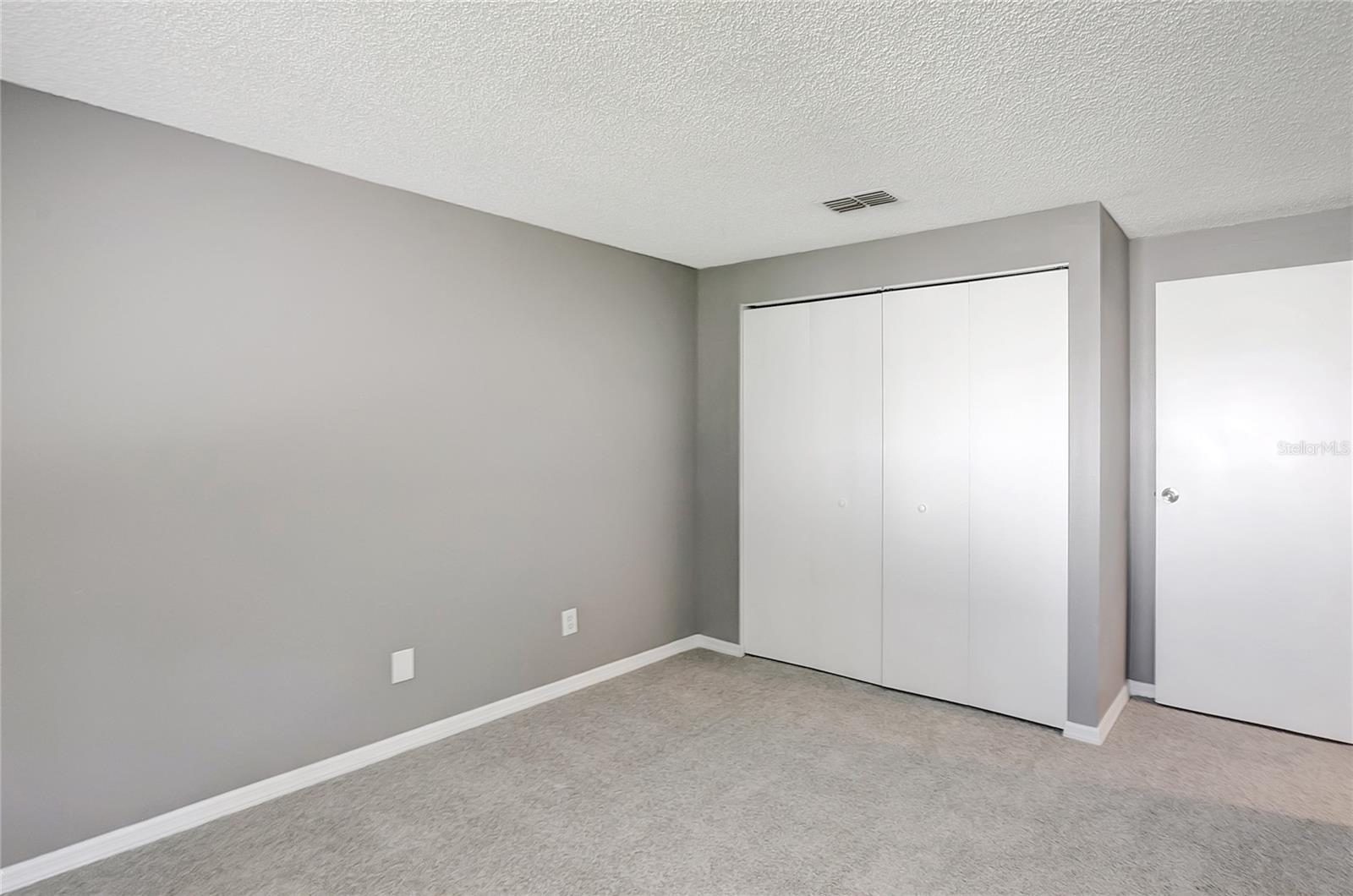 Image 18 of 33 For 7544 Mallard Street