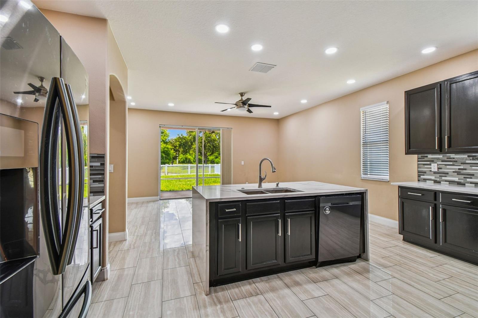 Image 19 of 65 For 17228 Whisper Breeze Way