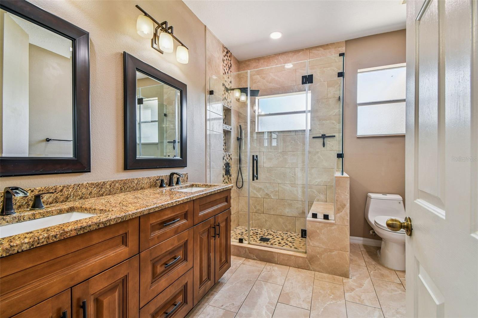 Image 31 of 65 For 17228 Whisper Breeze Way
