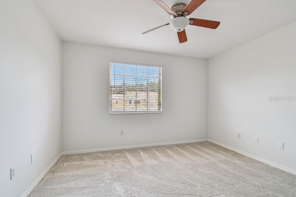 Image 37 of 53 For 527 Spring Lake Circle