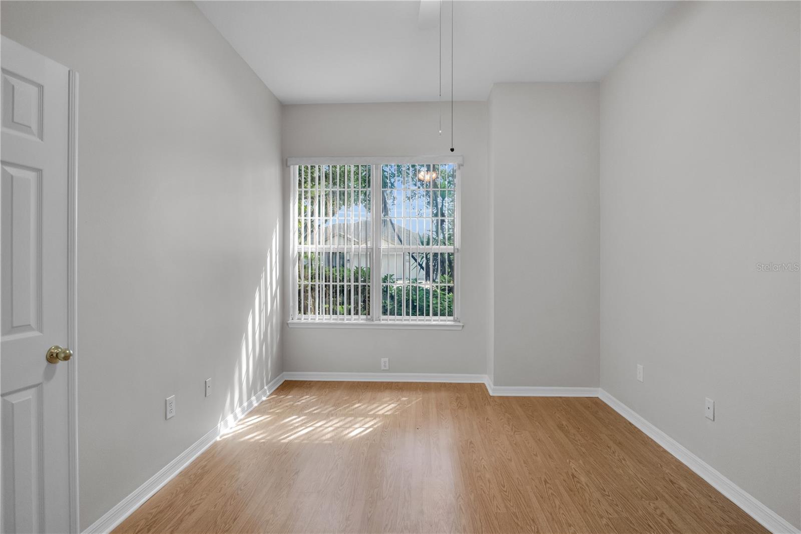 Image 10 of 48 For 18108 Sugar Brooke Drive